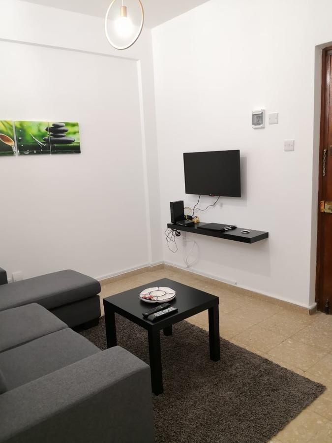 Cheerful Apartment in Nicosia Buitenkant foto